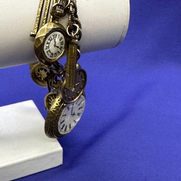 Arthur Pepper “ART” Signed VTG Timepiece Theme Charm Bracelet - Picture 4 of 13